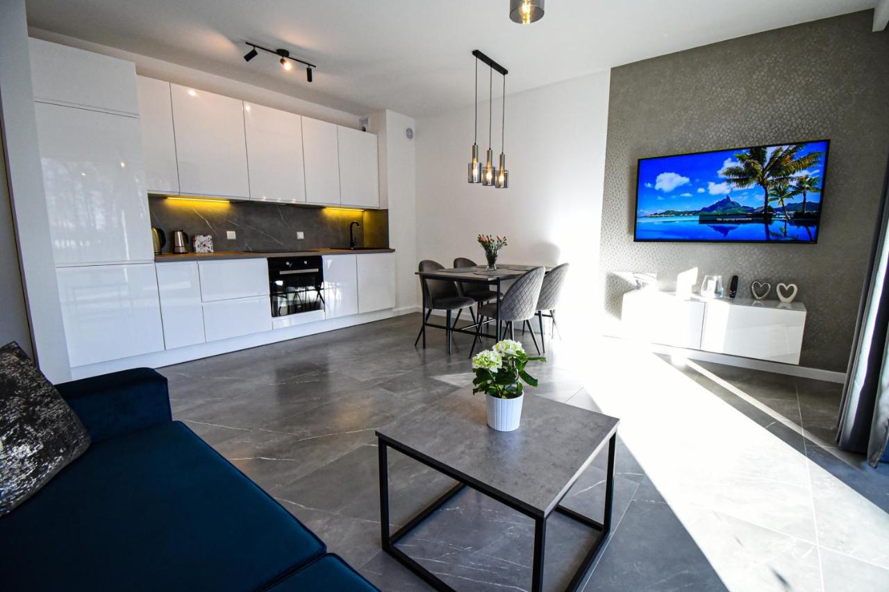 אוסטראודה Apartament Villa Park Przy Plazy Z Widokiem Na Jezioro, Taras 50 M2 מראה חיצוני תמונה